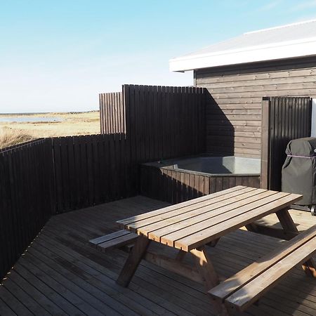 Ocean Break Cabins Sandgerði Екстериор снимка