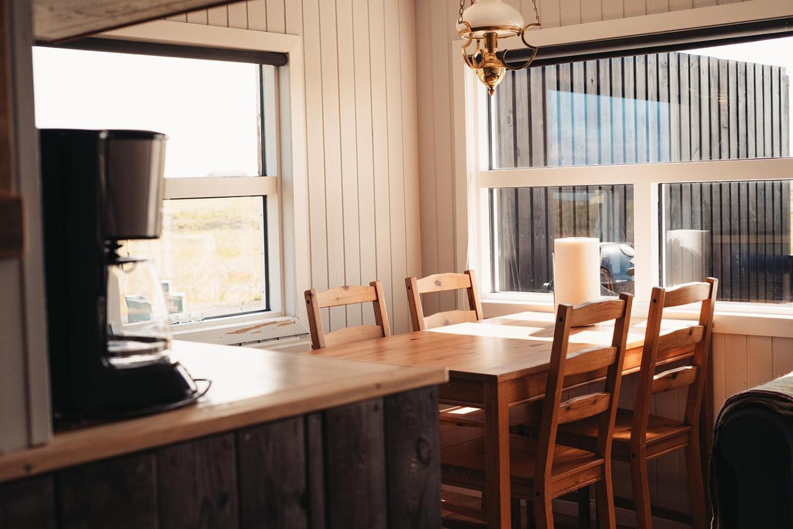 Ocean Break Cabins Sandgerði Екстериор снимка