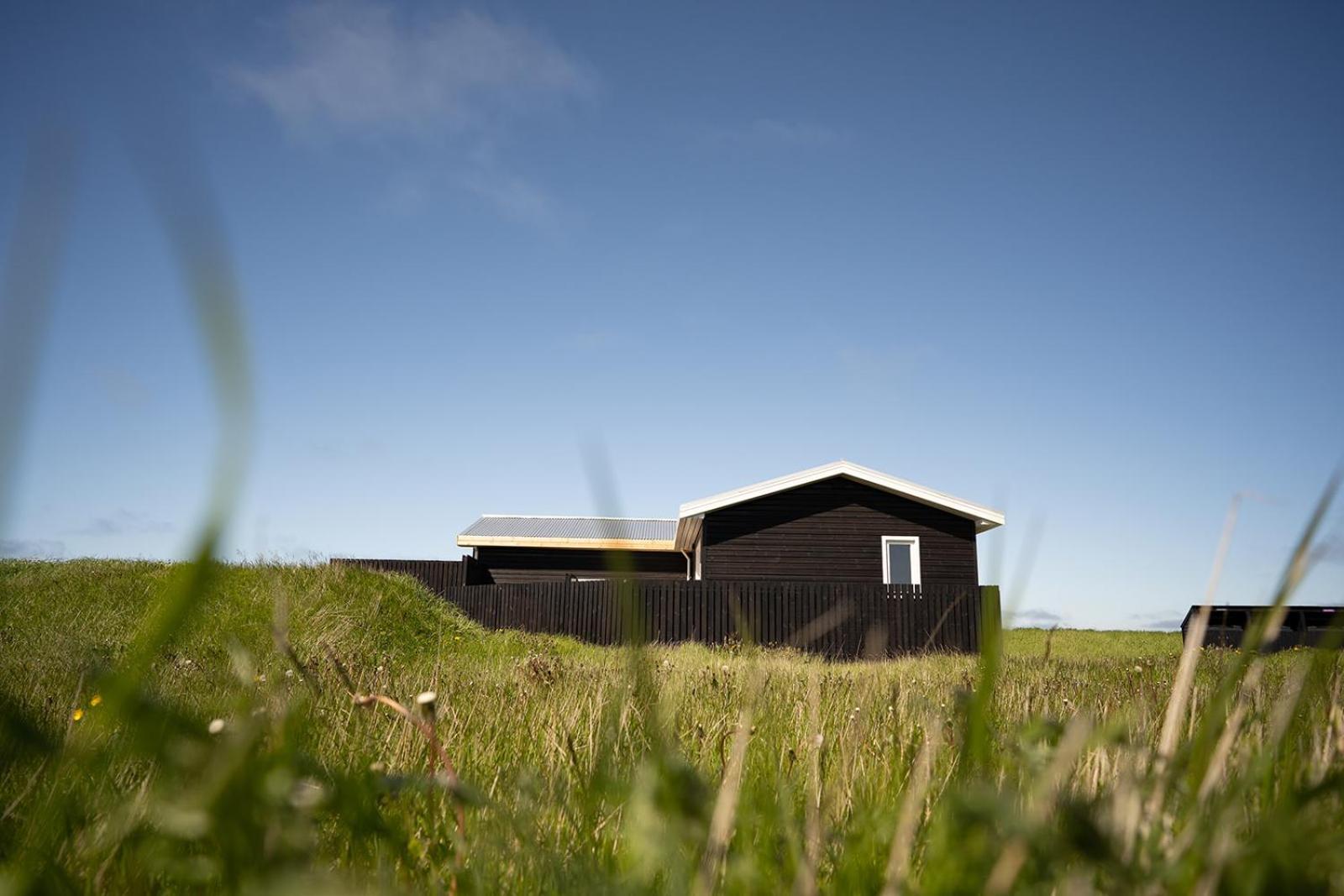 Ocean Break Cabins Sandgerði Екстериор снимка